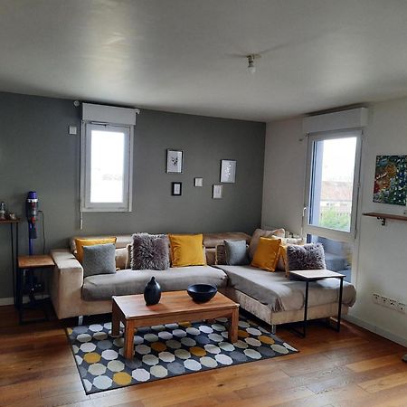Magnifique Appartement Avec Terrasse Et Parking, 8 Personnes Nanterre Buitenkant foto